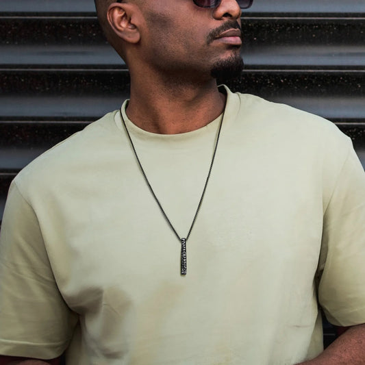 Colar Runa 3D Vertical - Aço Inoxidável