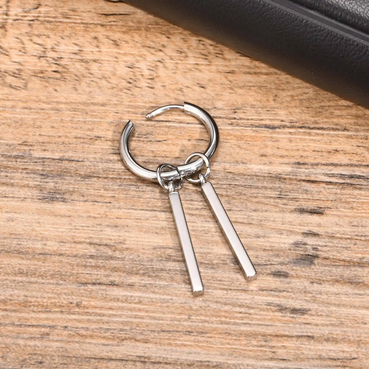 Brinco Urban Spike - Aço Inoxidável